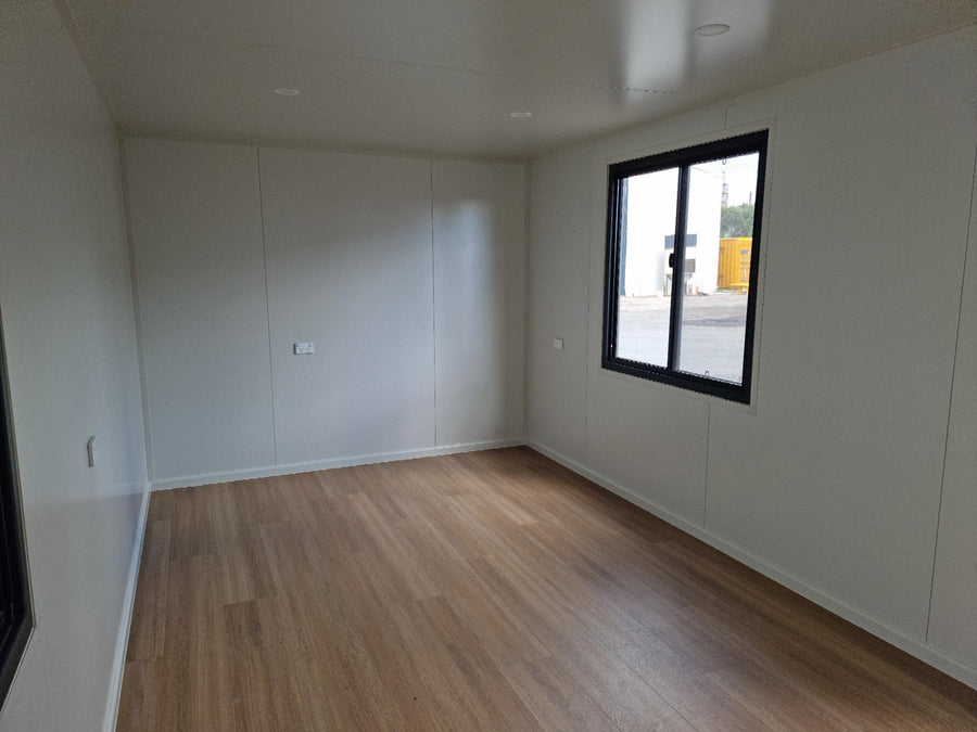 Office & kitchenette Container 20' – Plug n Play Transportables